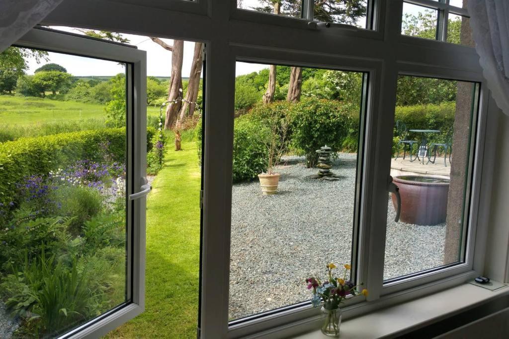 Horsna Parc Retreat Bed & Breakfast Saint Tudy Eksteriør bilde