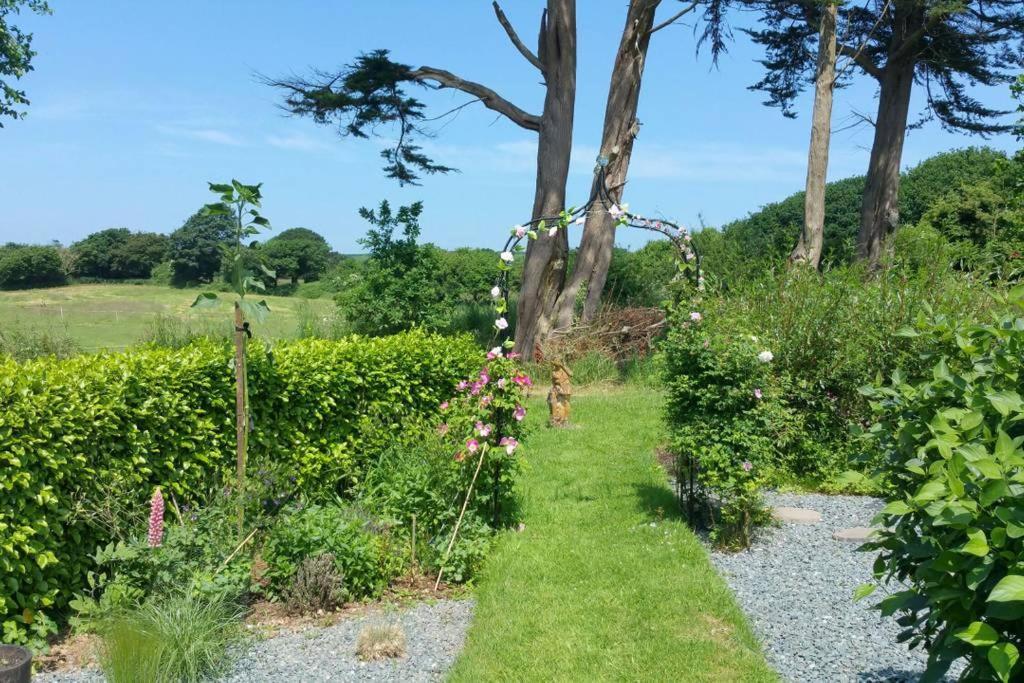 Horsna Parc Retreat Bed & Breakfast Saint Tudy Eksteriør bilde